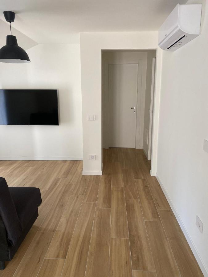 E.g. House Appartement Milan